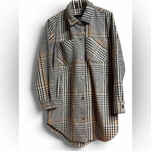 NWT Women’s Hollister Shacket